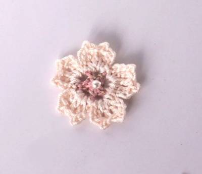 レース編みの桜の花モチーフ無料編み図と編み方 まるの日